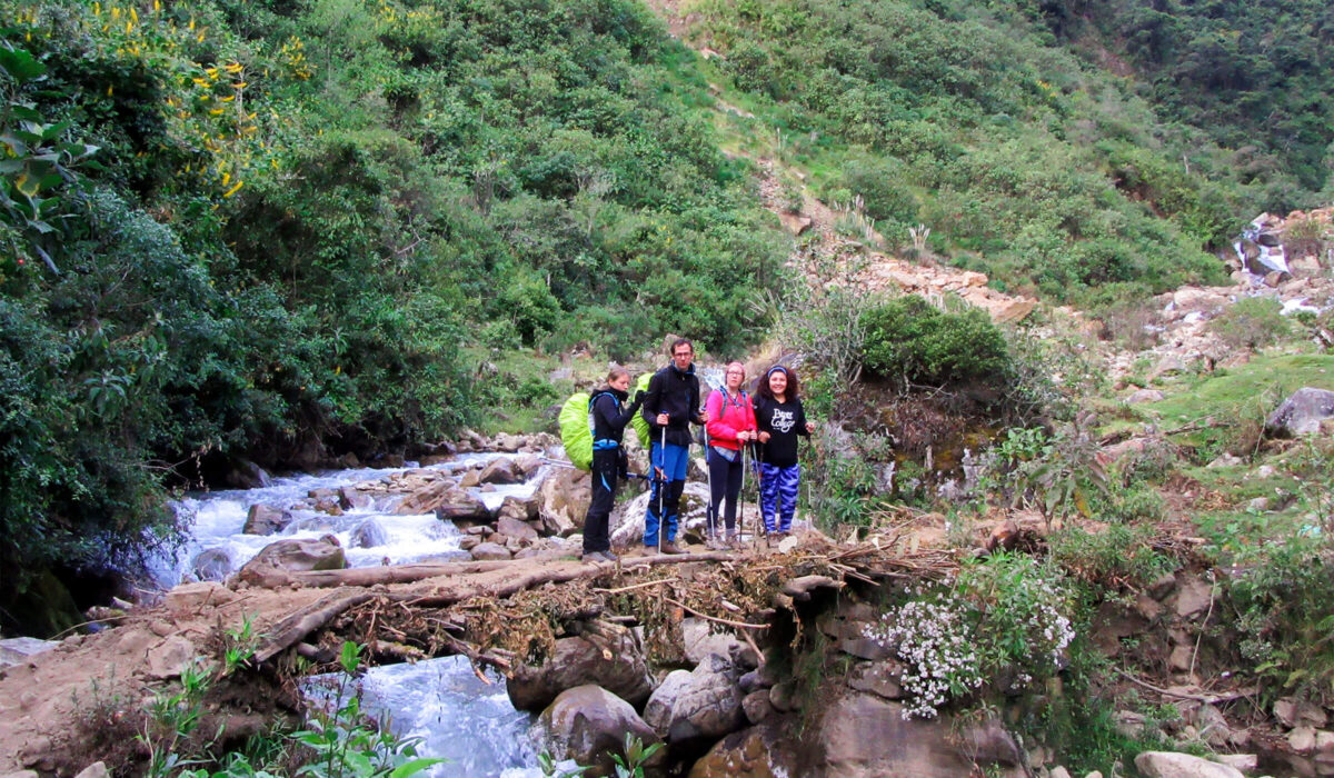 Salkantay Trekking To Machu Picchu 4 Days / 3 Nights en Tiendas.