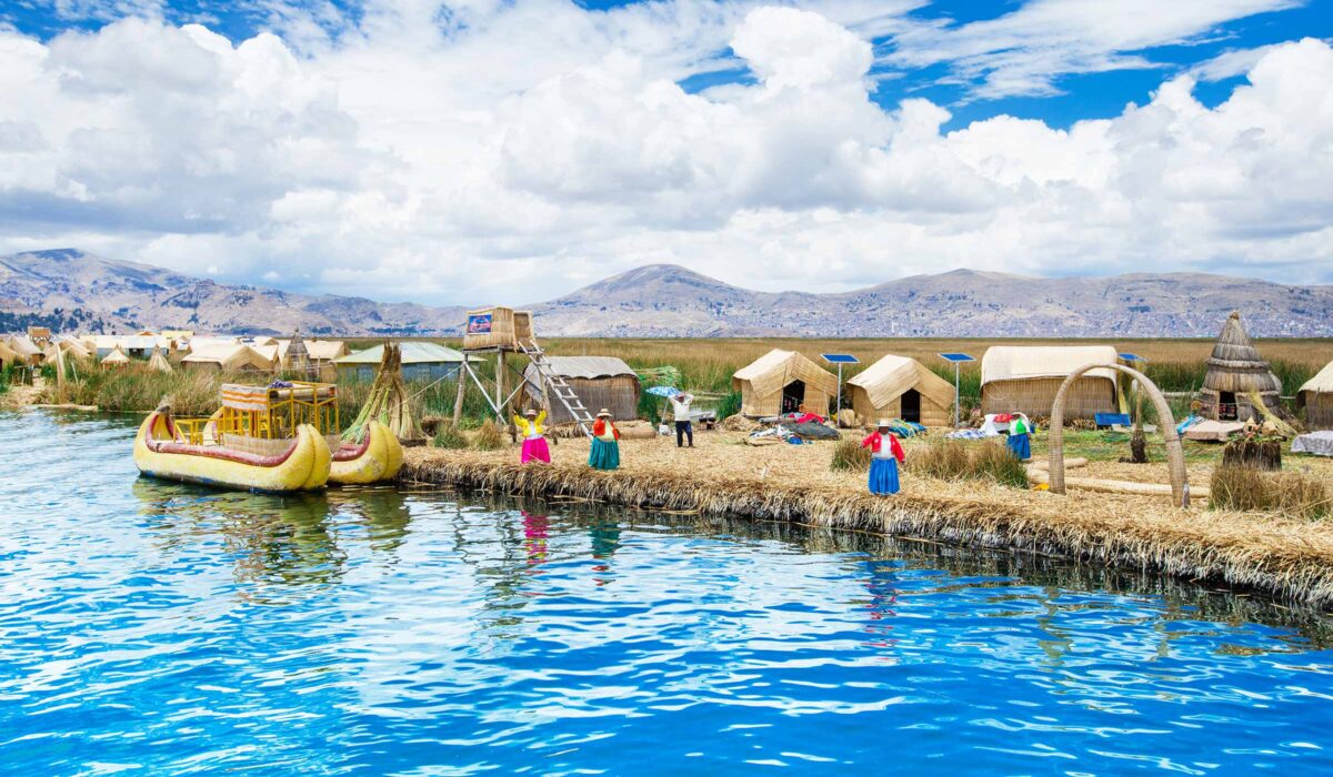 UROS – TAQUILE (FULL DAY)