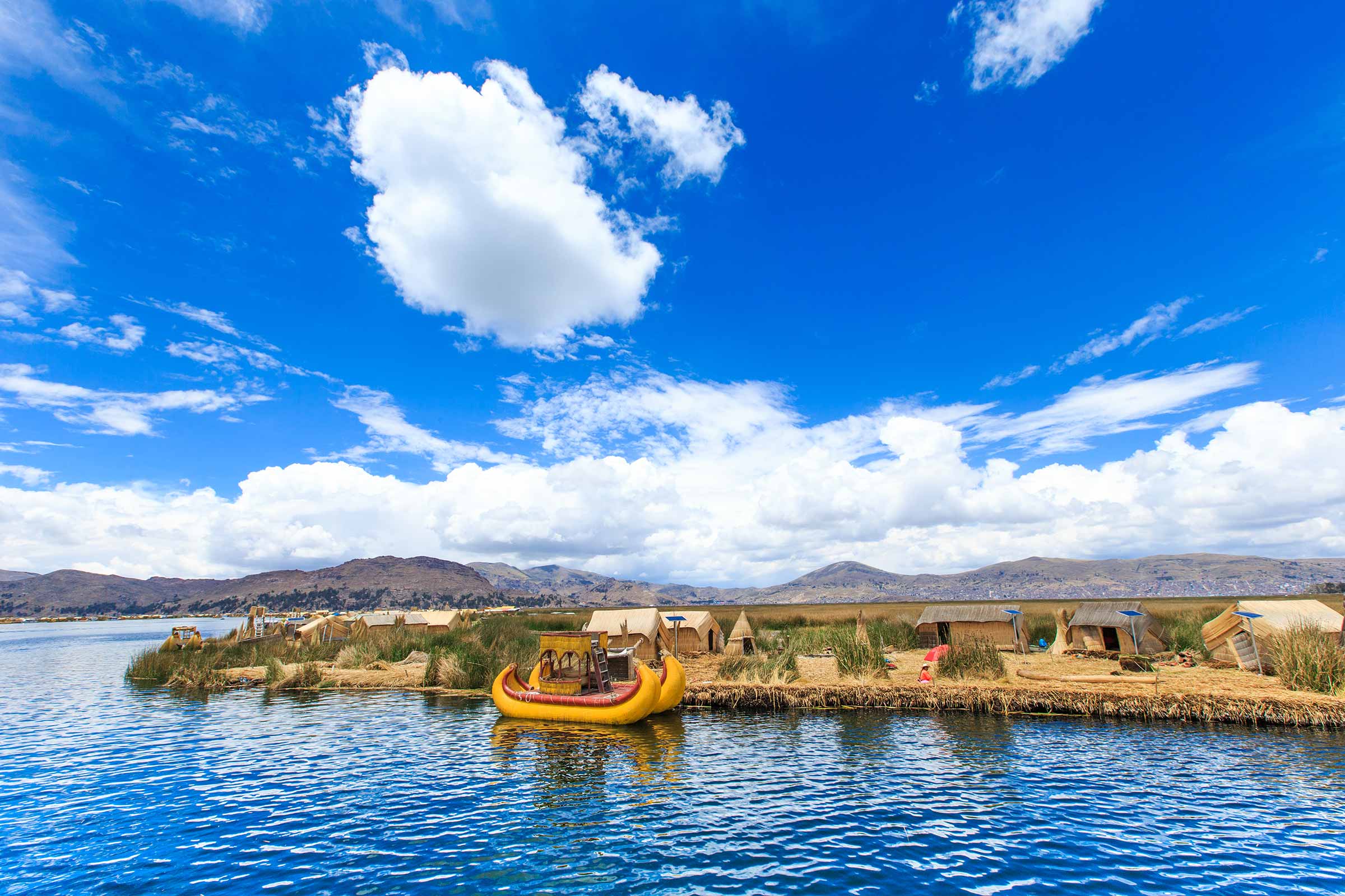 Lima-Nazca- Arequipa-Colca Canyon-Puno-Titicaca-Cusco-Machu Picchu 12 Days / 11 Nights