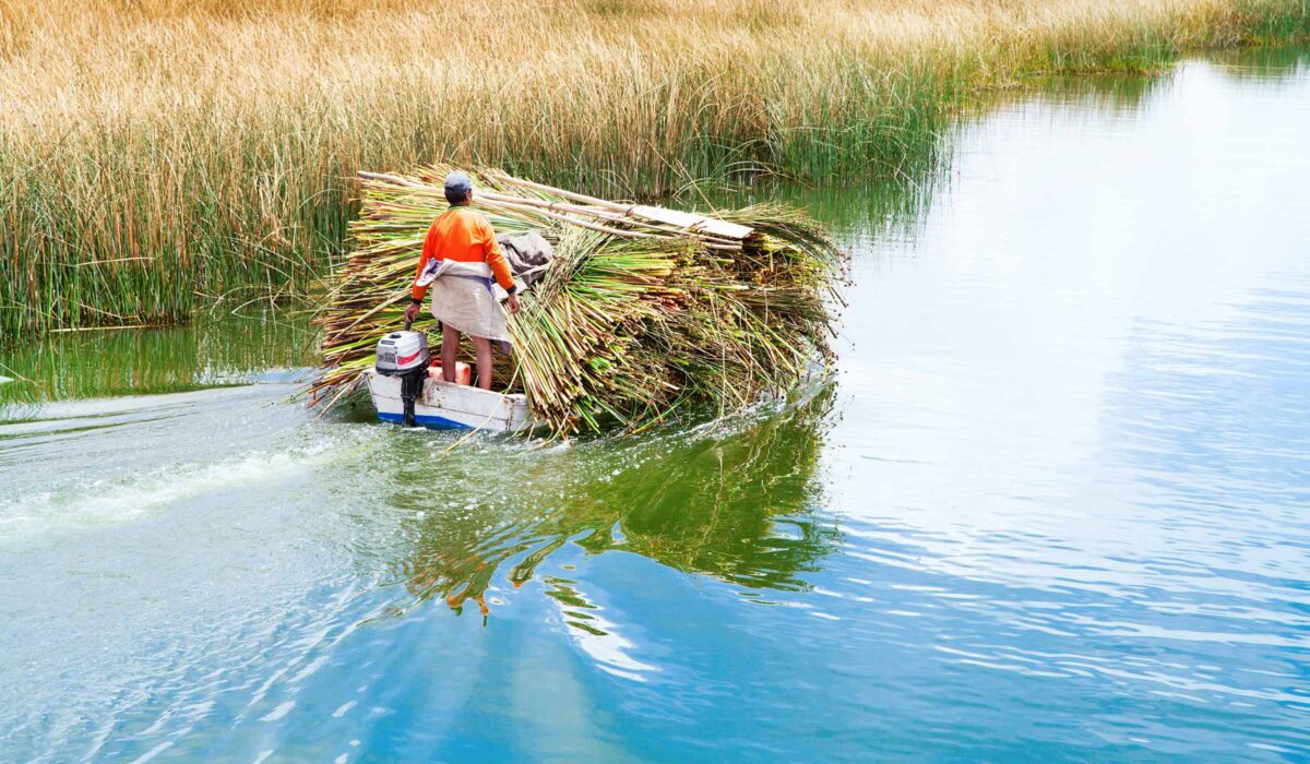 UROS – TAQUILE (FULL DAY)