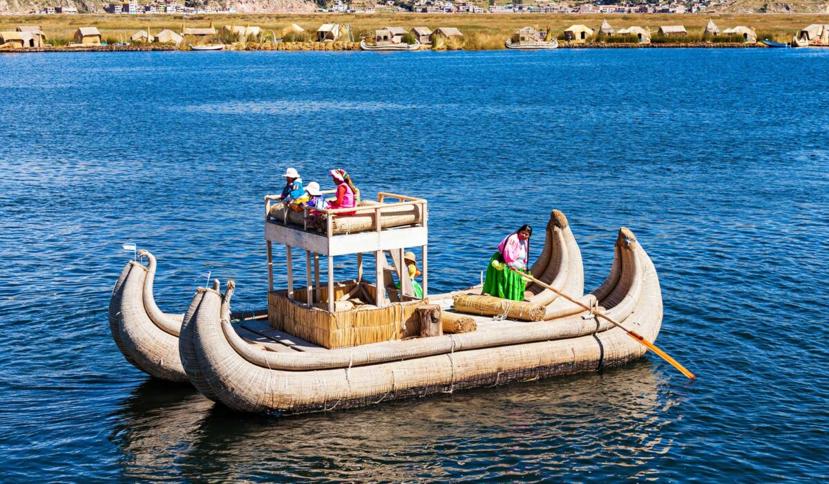 UROS – TAQUILE (FULL DAY)