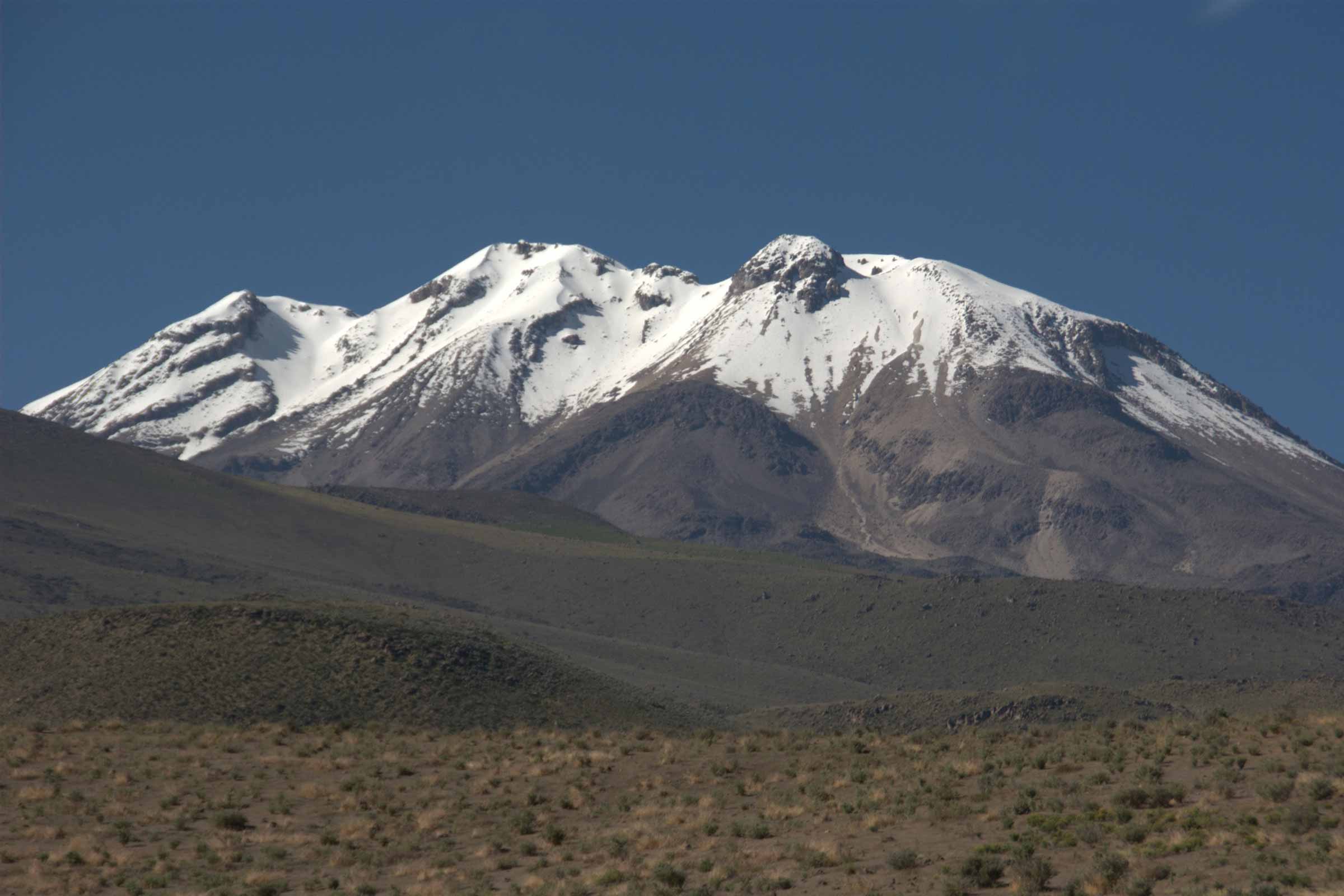 Climb to Chachani 2 Days
