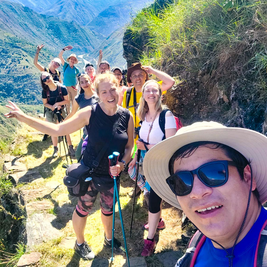 Classic Inca Trail To Machu Picchu 4 Days / 3 Nights