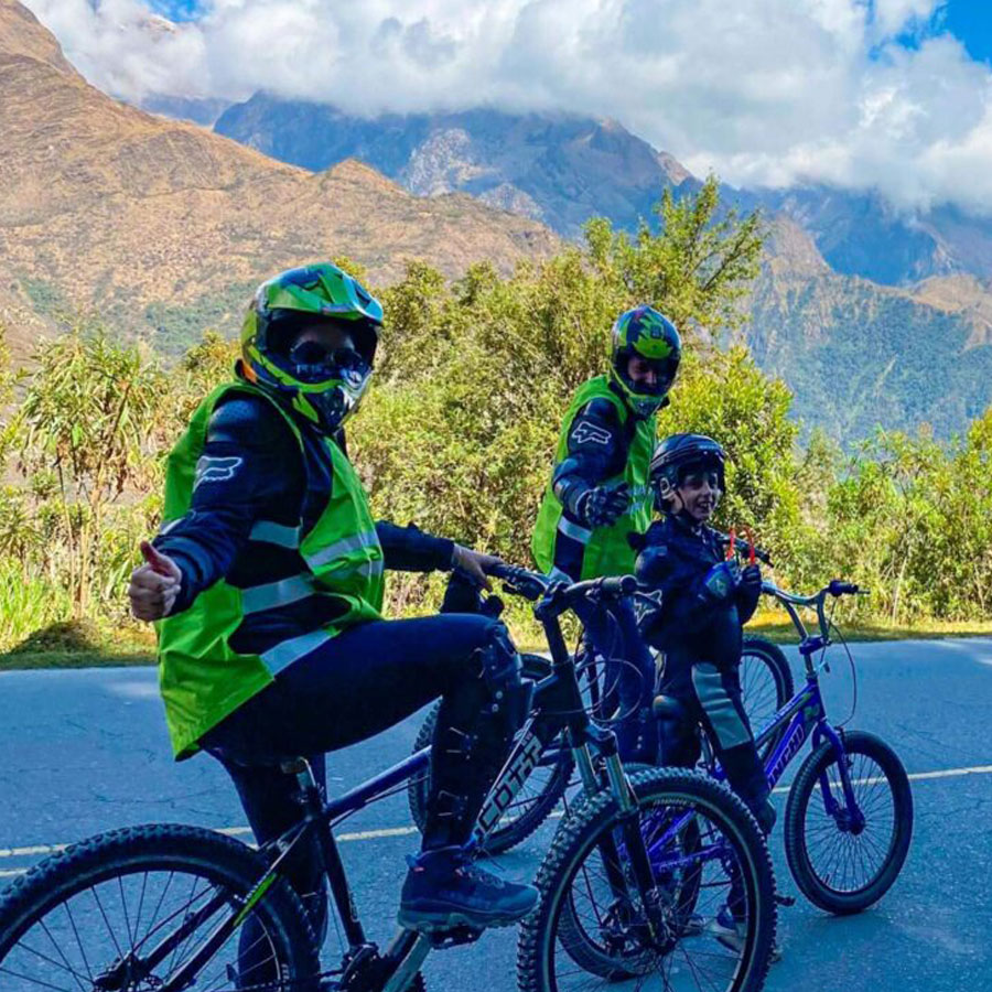 Inca Jungle Trek To Machu Picchu 4 Days / 3 Nights + Biking+Rafting+Zipline
